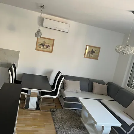 Penthaus Neretva Appartement *